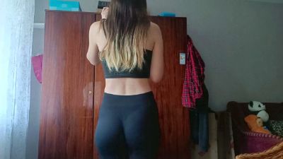 RoseVilaro live cam on Cam4