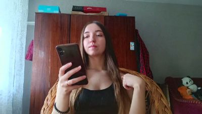 RoseVilaro live cam on Cam4