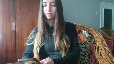 RoseVilaro live cam on Cam4
