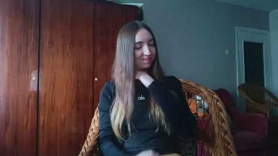 RoseVilaro live cam on Cam4