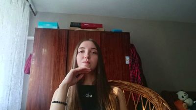 RoseVilaro live cam on Cam4