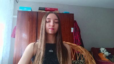 RoseVilaro live cam on Cam4