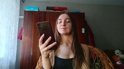 RoseVilaro live cam on Cam4