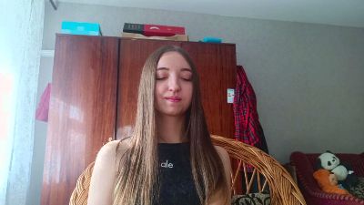 RoseVilaro live cam on Cam4