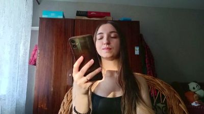 RoseVilaro live cam on Cam4