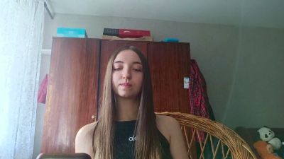 RoseVilaro live cam on Cam4
