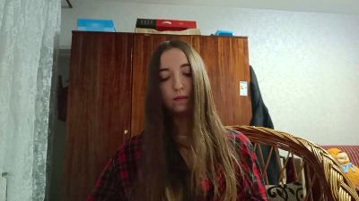 RoseVilaro live cam on Cam4