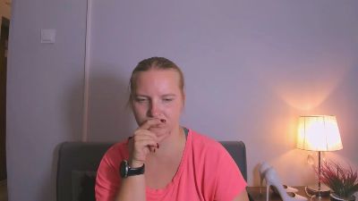 RoseWonderful live cam on Cam4