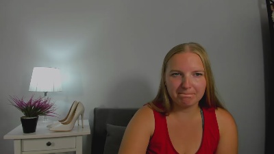 RoseWonderful live cam on Cam4
