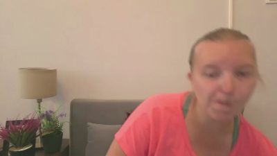 RoseWonderful live cam on Cam4