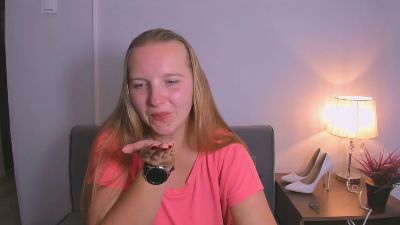RoseWonderful live cam on Cam4