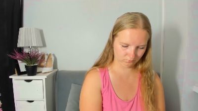 RoseWonderful live cam on Cam4