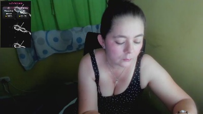 Rose_milff live cam on Cam4