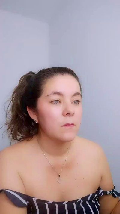 Rose_milff live cam on Cam4