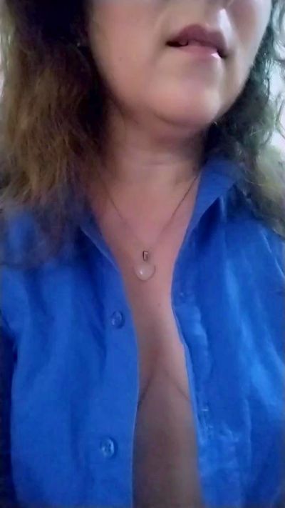 Rose_milff live cam on Cam4