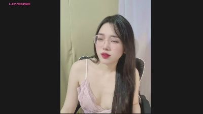 Rosebb19 live cam on Cam4
