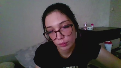 RoseliaFalack live cam on Cam4