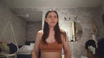 RoseliaHazlett live cam on Cam4