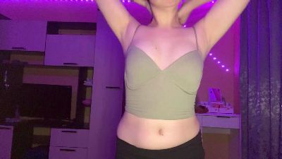 RosemaryHoyal live cam on Cam4