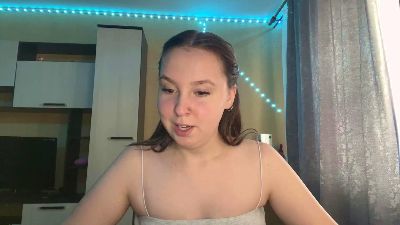 RosemaryHoyal live cam on Cam4