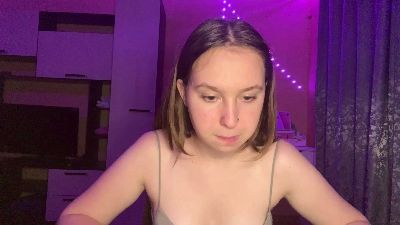 RosemaryHoyal live cam on Cam4