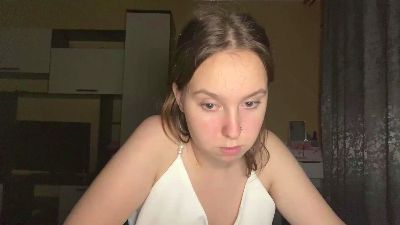 RosemaryHoyal live cam on Cam4