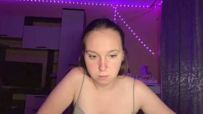 RosemaryHoyal live cam on Cam4