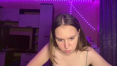 RosemaryHoyal live cam on Cam4