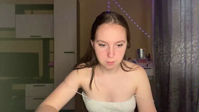 RosemaryHoyal live cam on Cam4