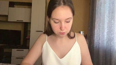 RosemaryHoyal live cam on Cam4