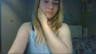 Rosie_June live cam on Cam4