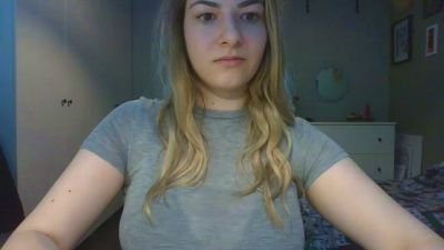 Rosie_June live cam on Cam4