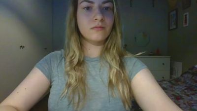 Rosie_June live cam on Cam4