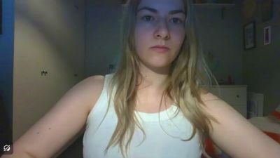 Rosie_June live cam on Cam4