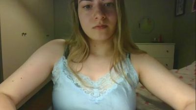Rosie_June live cam on Cam4