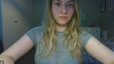 Rosie_June live cam on Cam4