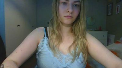 Rosie_June live cam on Cam4