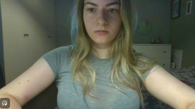 Rosie_June live cam on Cam4