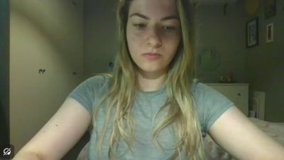 Rosie_June live cam on Cam4