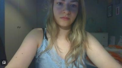Rosie_June live cam on Cam4