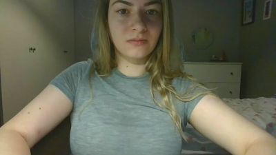 Rosie_June live cam on Cam4