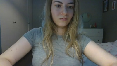 Rosie_June live cam on Cam4