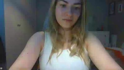 Rosie_June live cam on Cam4
