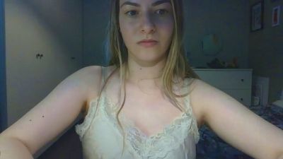 Rosie_June live cam on Cam4
