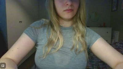Rosie_June live cam on Cam4