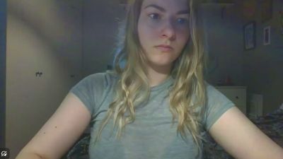 Rosie_June live cam on Cam4