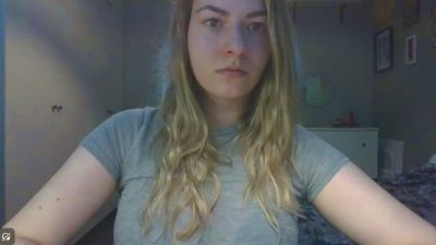 Rosie_June live cam on Cam4