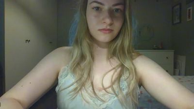 Rosie_June live cam on Cam4
