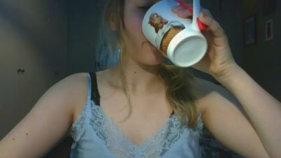 Rosie_June live cam on Cam4