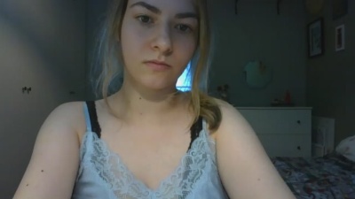 Rosie_June live cam on Cam4